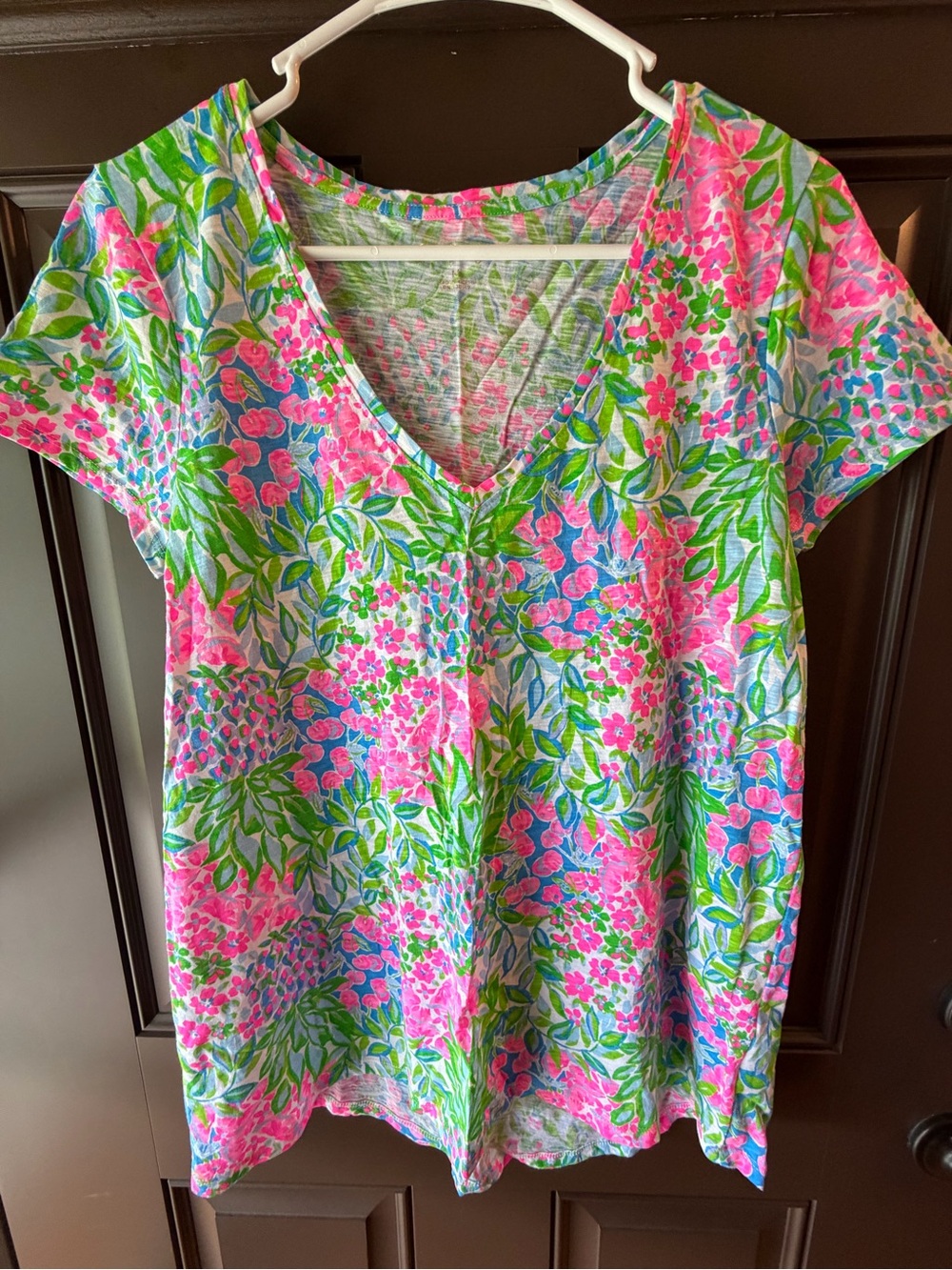 Lilly Pulitzer Etta Pink, Green & Blue Floral V-Neck Short Sleeve Tee M